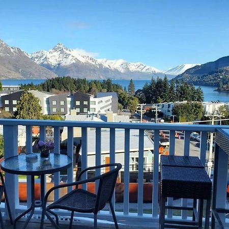 Central Lakeview Apartment With Amazing Rooftop 镇上湖景三室套房 Queenstown Exteriör bild