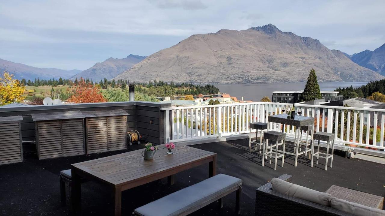 Central Lakeview Apartment With Amazing Rooftop 镇上湖景三室套房 Queenstown Exteriör bild