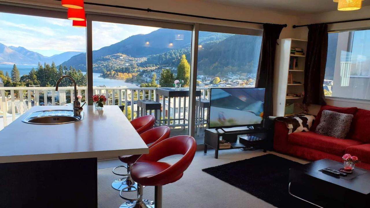 Central Lakeview Apartment With Amazing Rooftop 镇上湖景三室套房 Queenstown Exteriör bild